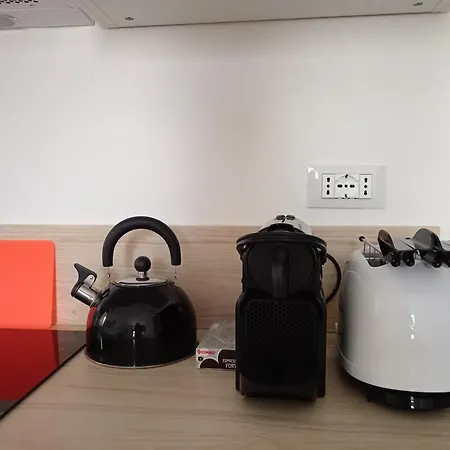 Apartament Haven, Cosy A Few Steps From Lake, Newly-renovated!