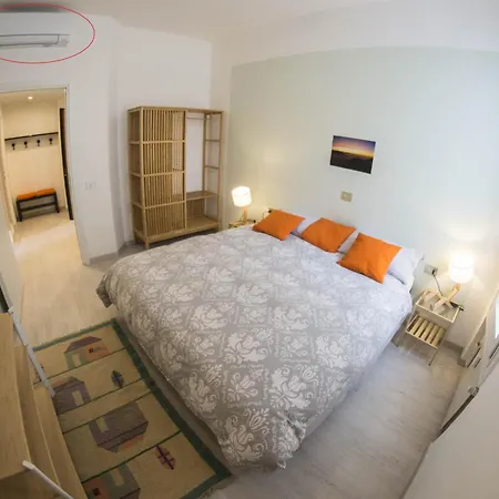 Haven, Cosy Just Steps From Lake, Newly-renovated! Lecco