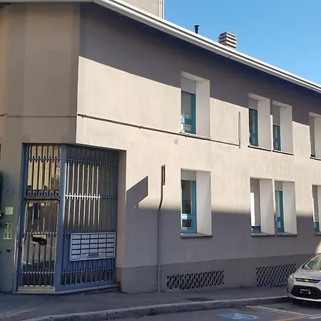 Haven, Cosy Just Steps From Lake, Newly-renovated! Appartement *
